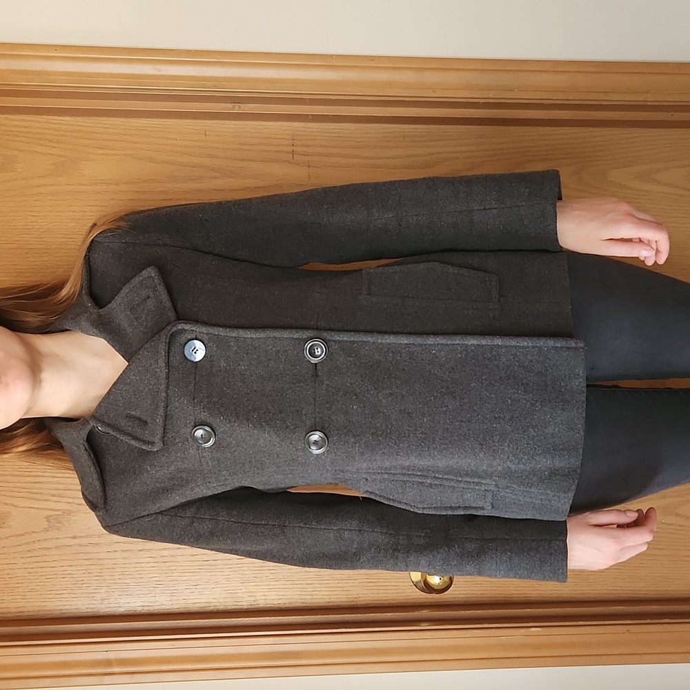 Kenneth Cole Reaction Size 2 Dark Gray Pea Coat